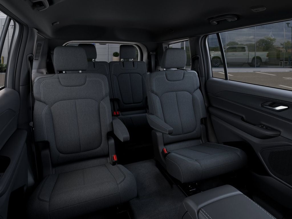 2026 Jeep Grand Cherokee L GRAND CHEROKEE L LAREDO X 4X4