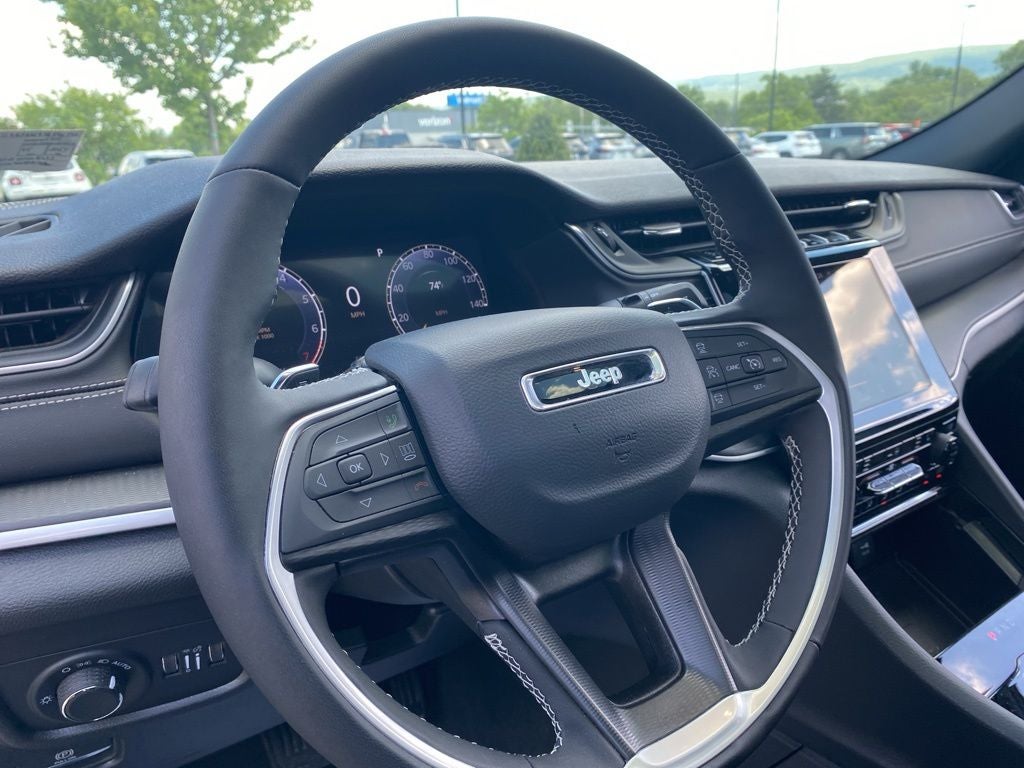 2026 Jeep Grand Cherokee L Laredo
