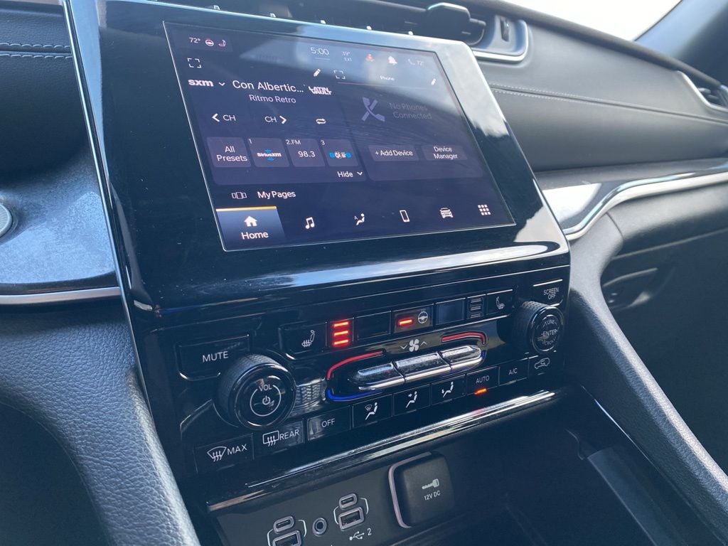 2023 Jeep Grand Cherokee L Altitude 4x4