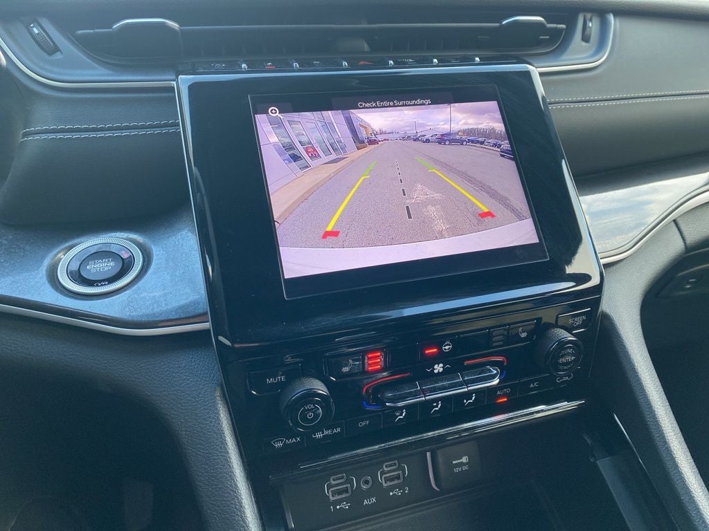 2023 Jeep Grand Cherokee L Altitude 4x4