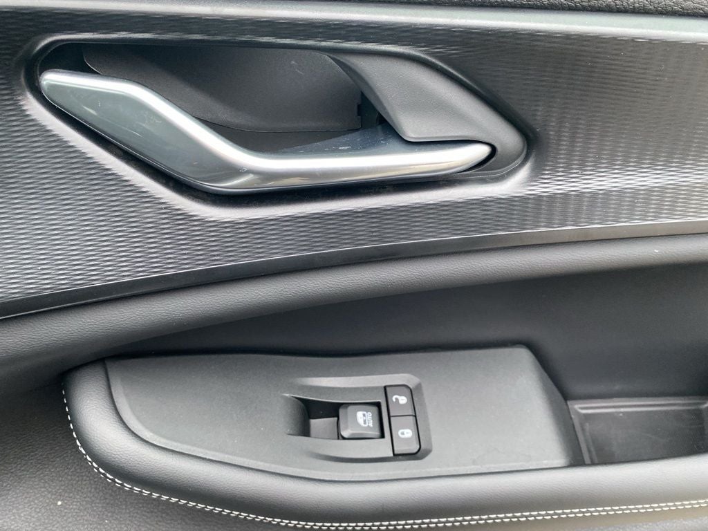 2026 Jeep Grand Cherokee L GRAND CHEROKEE L LAREDO X 4X4