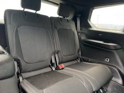 2026 Jeep Grand Cherokee L GRAND CHEROKEE L LAREDO X 4X4