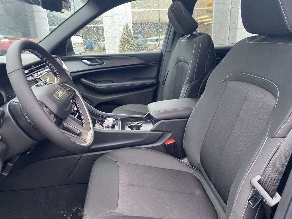 2026 Jeep Grand Cherokee L GRAND CHEROKEE L LAREDO X 4X4