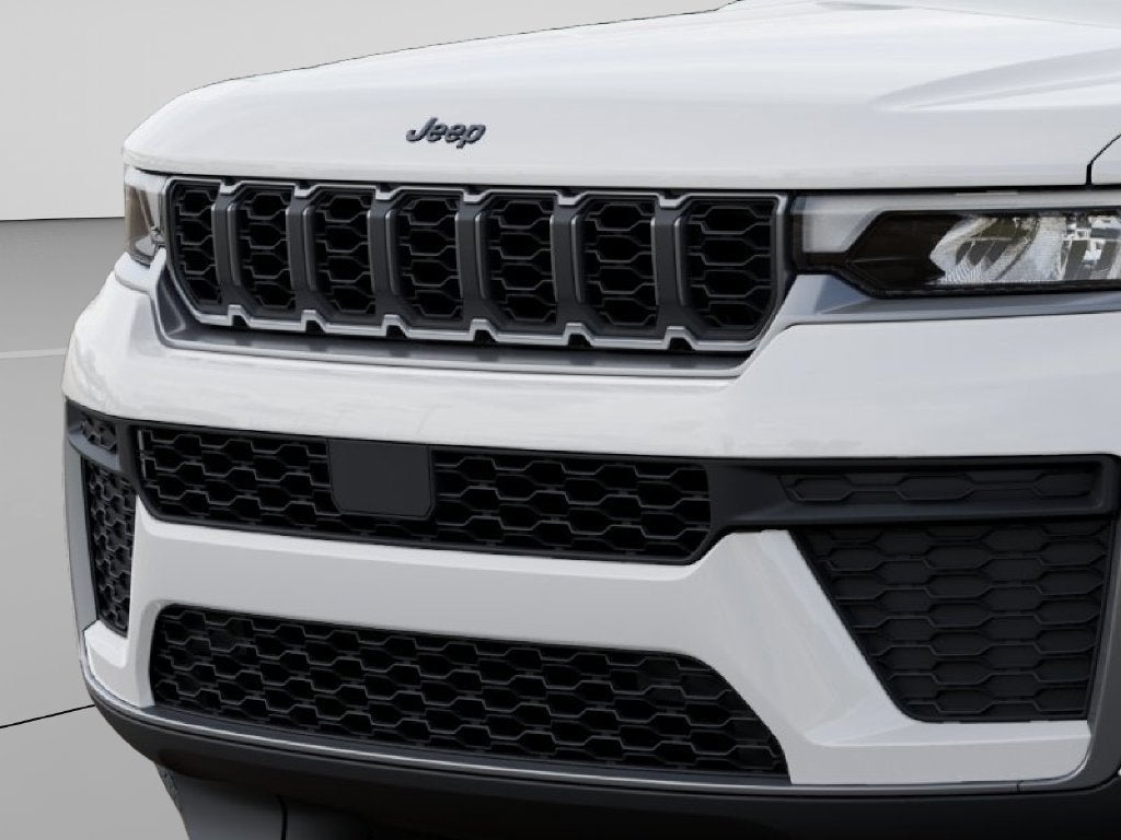 2027 Jeep Grand Cherokee L Laredo Altitude