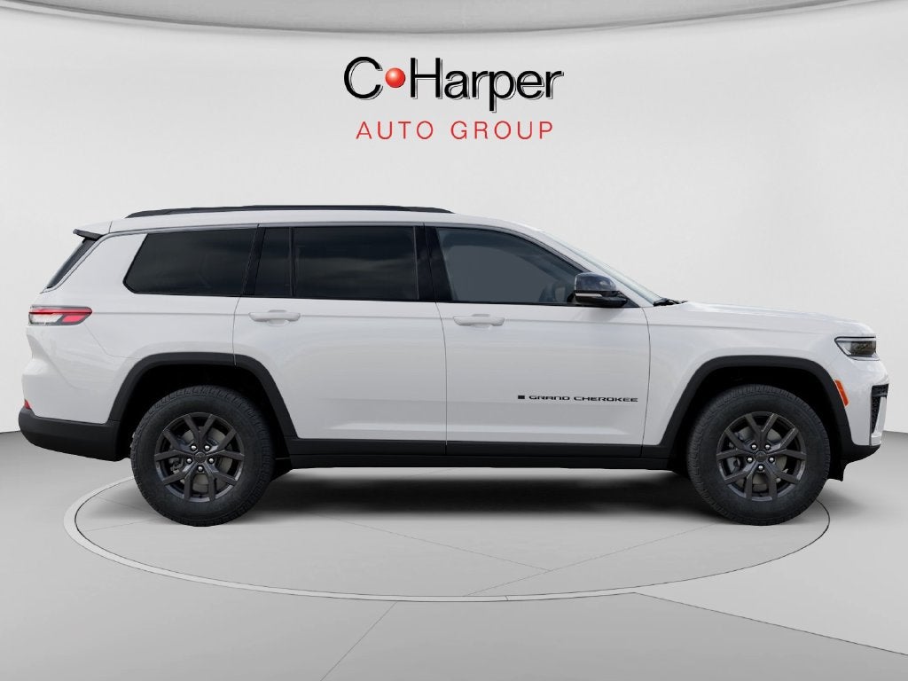 2027 Jeep Grand Cherokee L Laredo Altitude