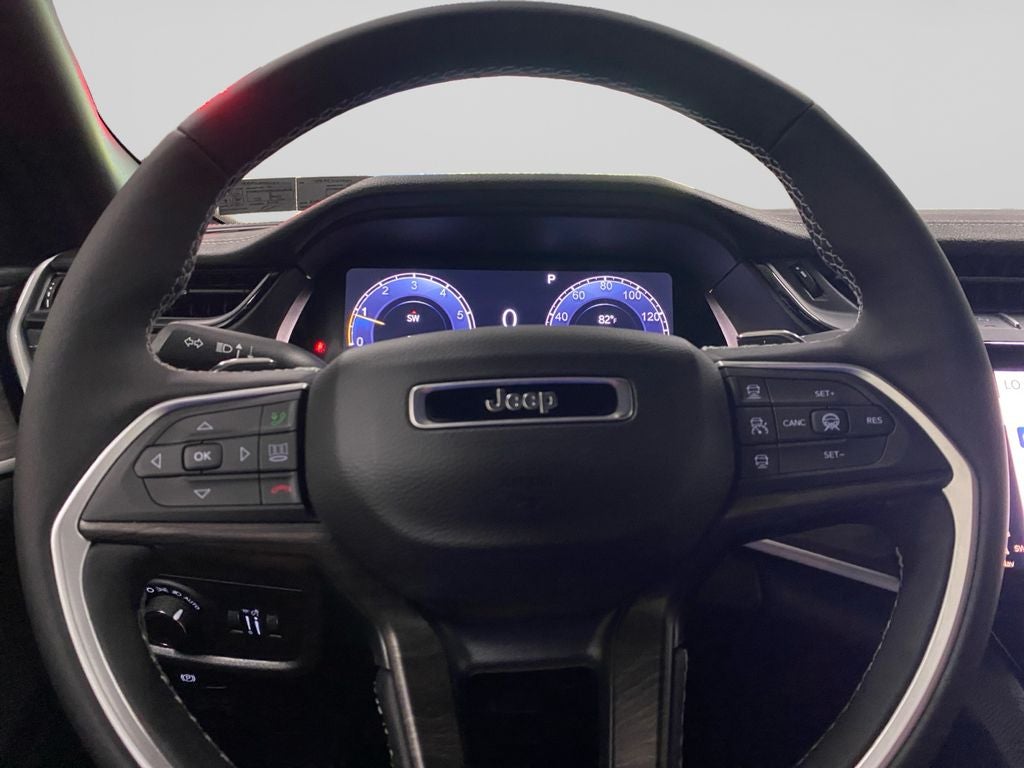 2027 Jeep Grand Cherokee L Laredo Altitude