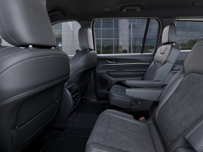 2027 Jeep Grand Cherokee L Laredo Altitude