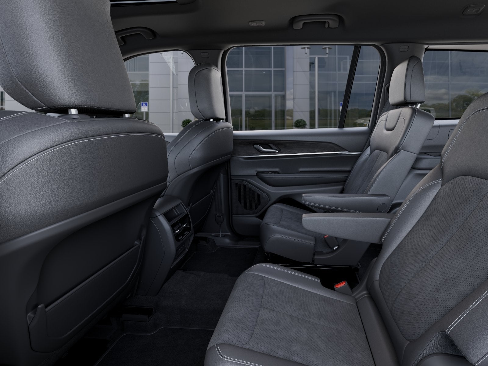 2027 Jeep Grand Cherokee L Laredo Altitude