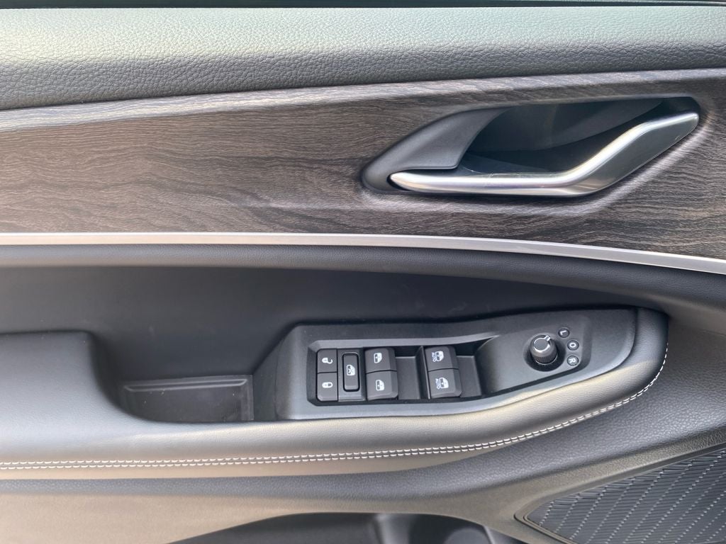 2026 Jeep Grand Cherokee L Altitude