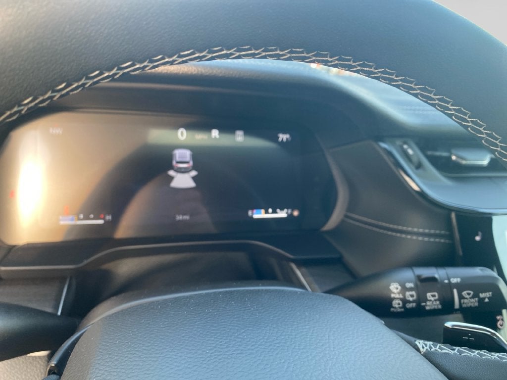 2027 Jeep Grand Cherokee L Laredo Altitude