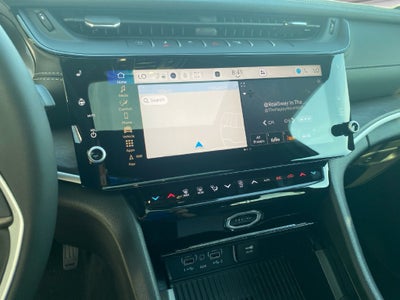 2027 Jeep Grand Cherokee L Laredo Altitude
