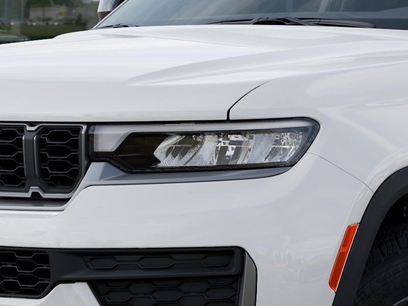 2027 Jeep Grand Cherokee L Laredo Altitude