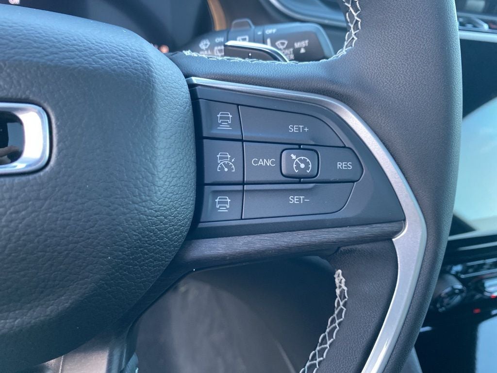 2025 Jeep Grand Cherokee L GRAND CHEROKEE L LIMITED 4X4