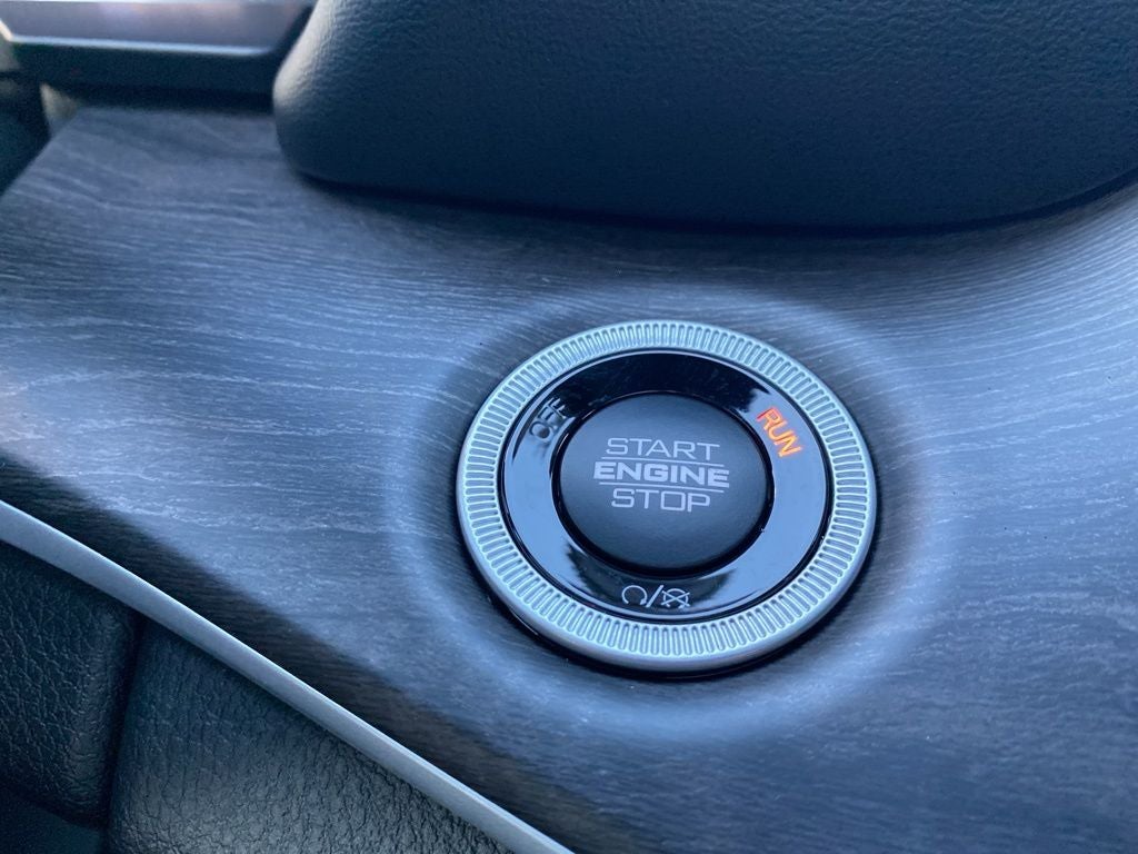 2025 Jeep Grand Cherokee L GRAND CHEROKEE L LIMITED 4X4