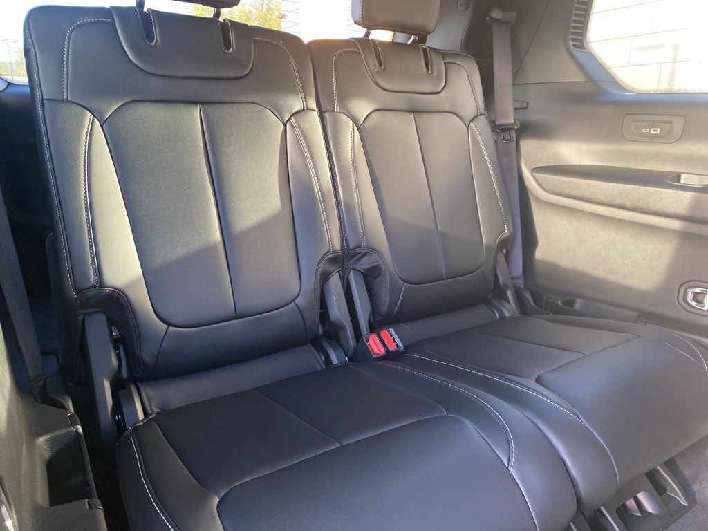 2025 Jeep Grand Cherokee L GRAND CHEROKEE L LIMITED 4X4