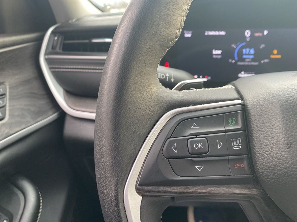 2023 Jeep Grand Cherokee L Limited 4x4