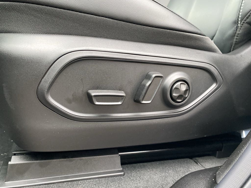 2025 Jeep Grand Cherokee L GRAND CHEROKEE L LIMITED 4X4