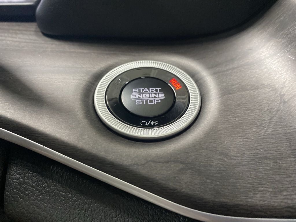 2025 Jeep Grand Cherokee L GRAND CHEROKEE L LIMITED 4X4