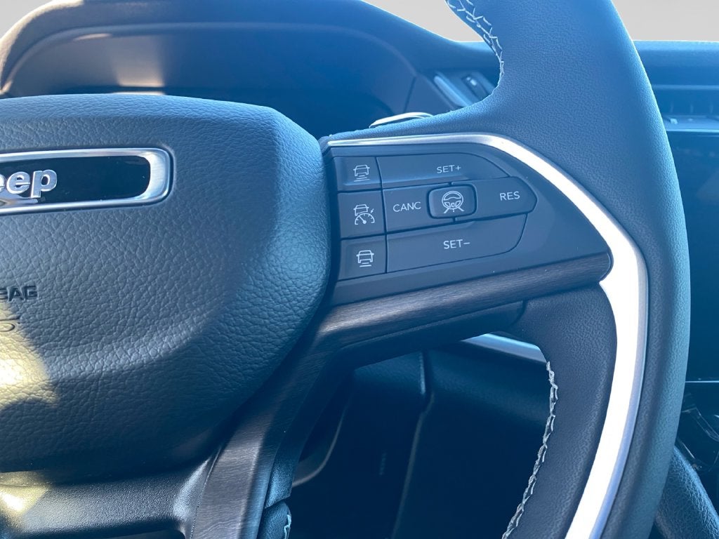 2027 Jeep Grand Cherokee L Limited