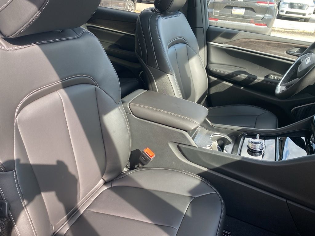 2026 Jeep Grand Cherokee L GRAND CHEROKEE L LIMITED 4X4