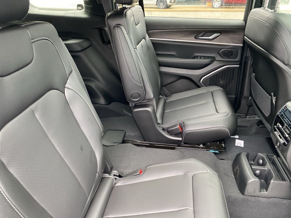 2026 Jeep Grand Cherokee L GRAND CHEROKEE L LIMITED 4X4