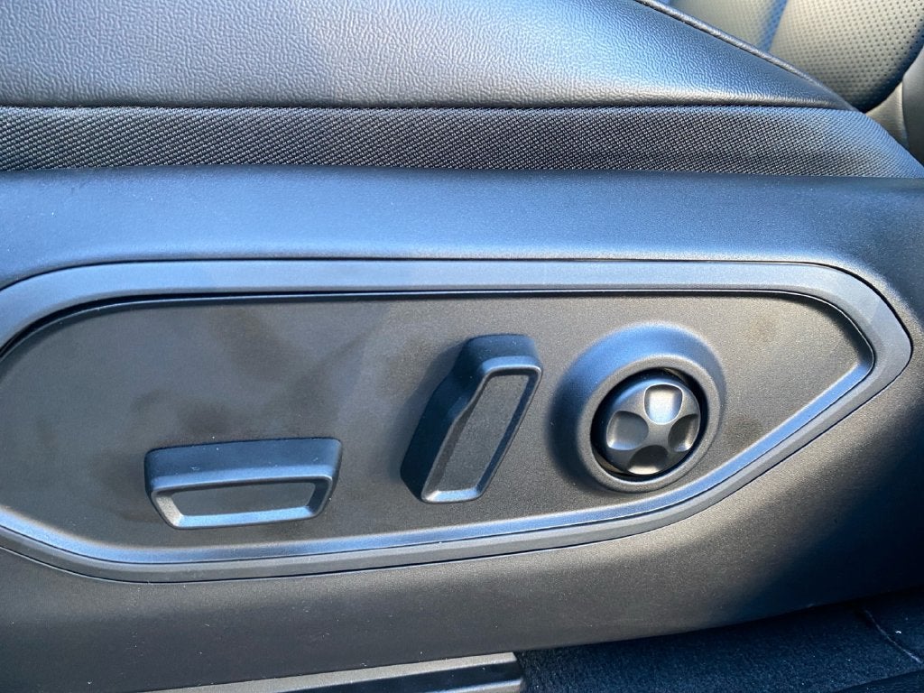 2027 Jeep Grand Cherokee L Limited