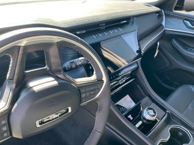 2027 Jeep Grand Cherokee L Limited
