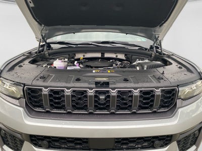 2026 Jeep Grand Cherokee L 85th Anniversary Edition