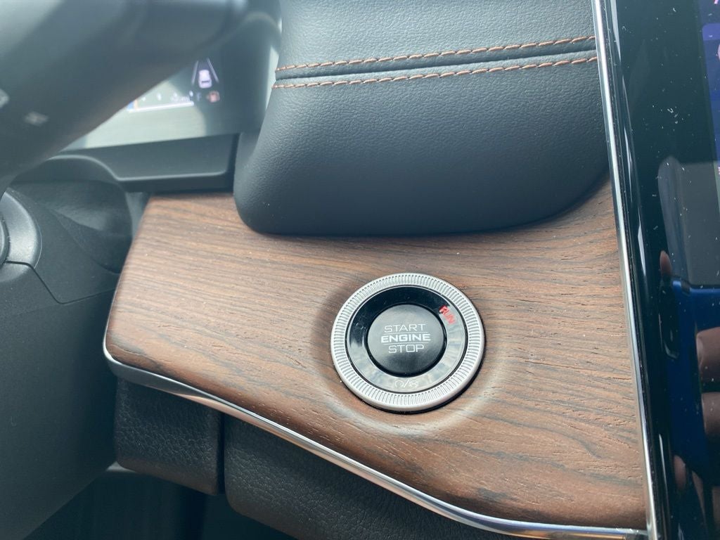 2024 Jeep Grand Cherokee L Summit