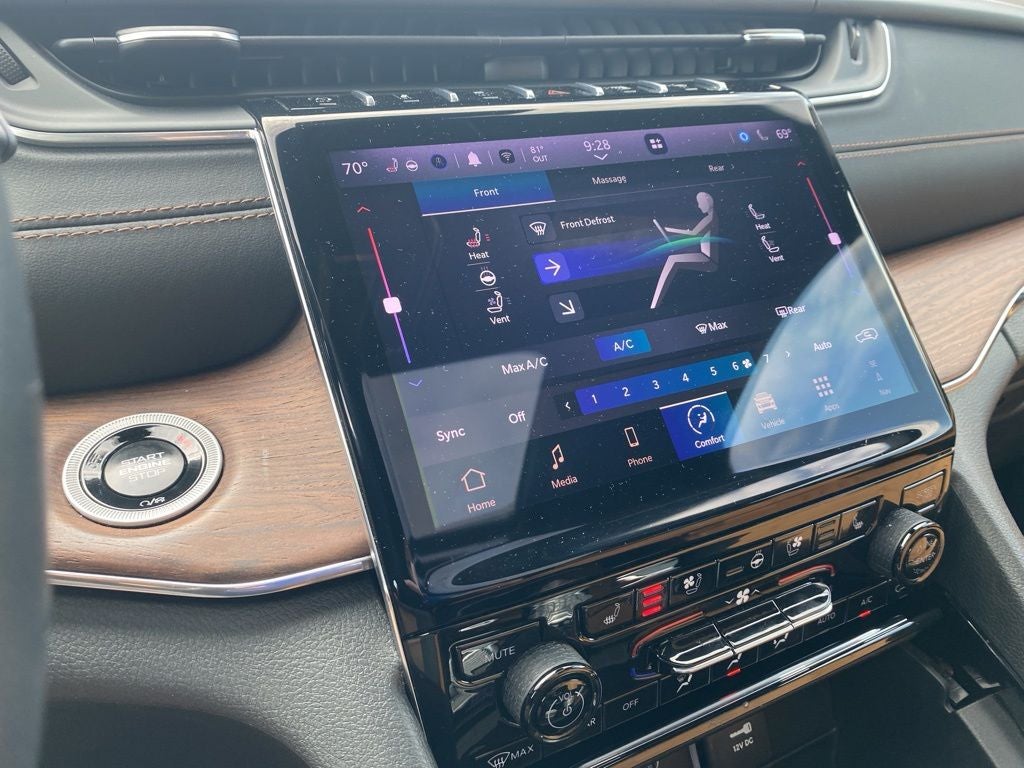 2024 Jeep Grand Cherokee L Summit