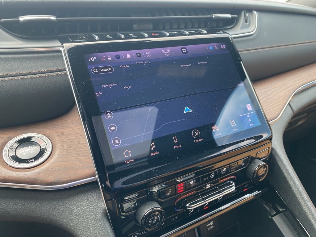 2024 Jeep Grand Cherokee L Summit