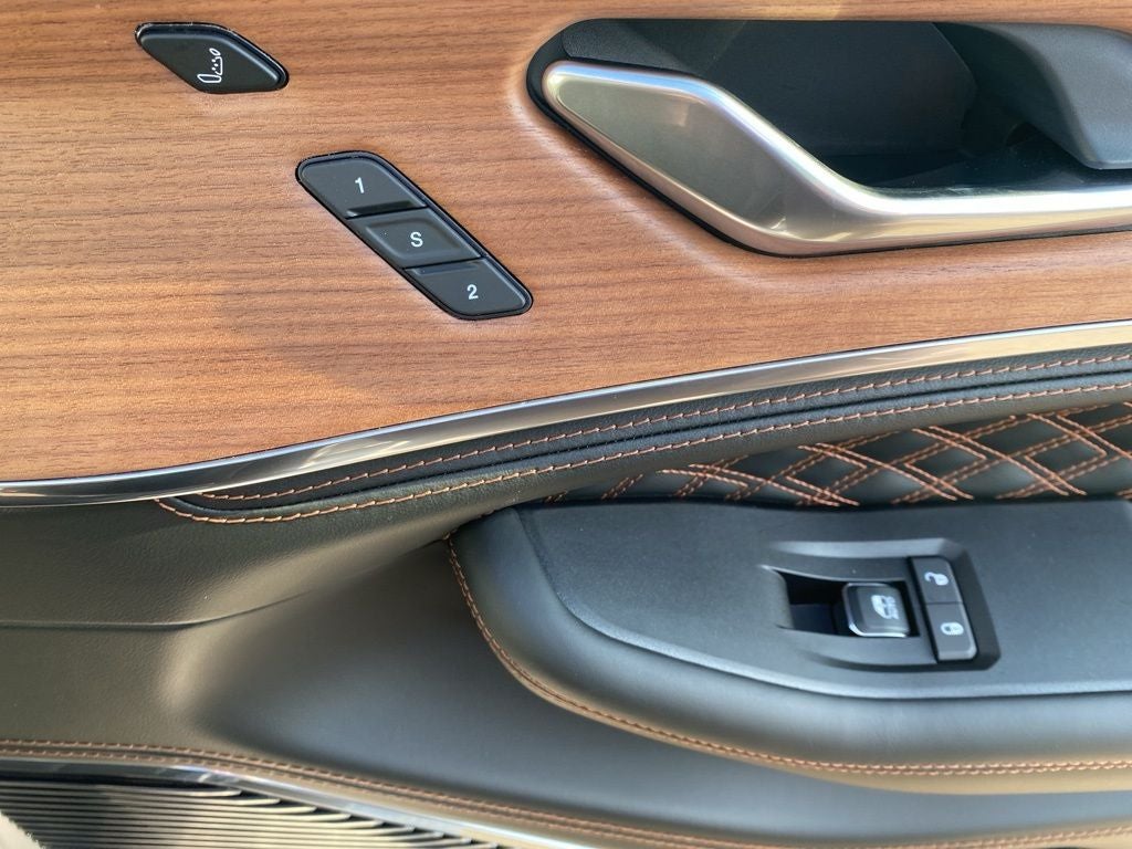 2025 Jeep Grand Cherokee L GRAND CHEROKEE L SUMMIT RESERVE 4X4