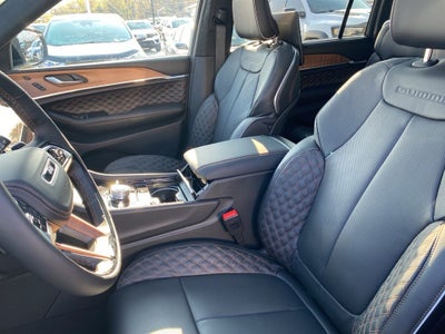 2025 Jeep Grand Cherokee L GRAND CHEROKEE L SUMMIT RESERVE 4X4