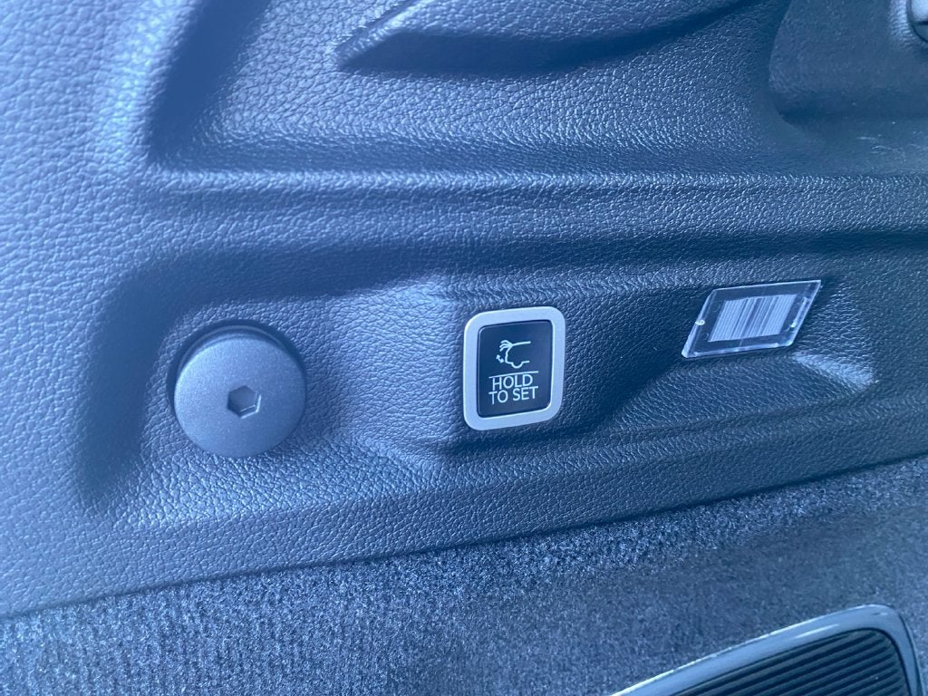2027 Jeep Grand Cherokee L Summit