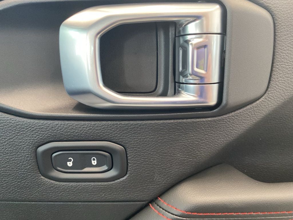 2026 Jeep Wrangler WRANGLER 4-DOOR MOAB 392