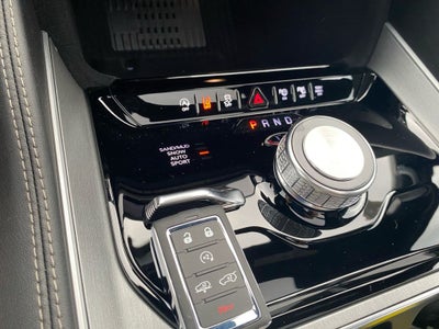 2026 Jeep Grand Wagoneer 4x4