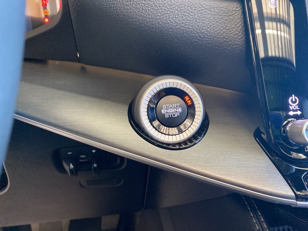 2026 Jeep Grand Wagoneer GRAND WAGONEER UPLAND 4X4