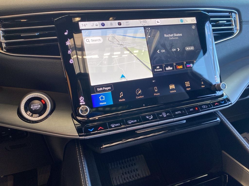 2026 Jeep Grand Wagoneer GRAND WAGONEER UPLAND 4X4