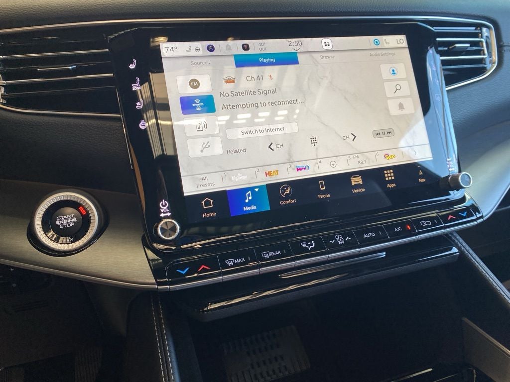 2026 Jeep Grand Wagoneer GRAND WAGONEER UPLAND 4X4