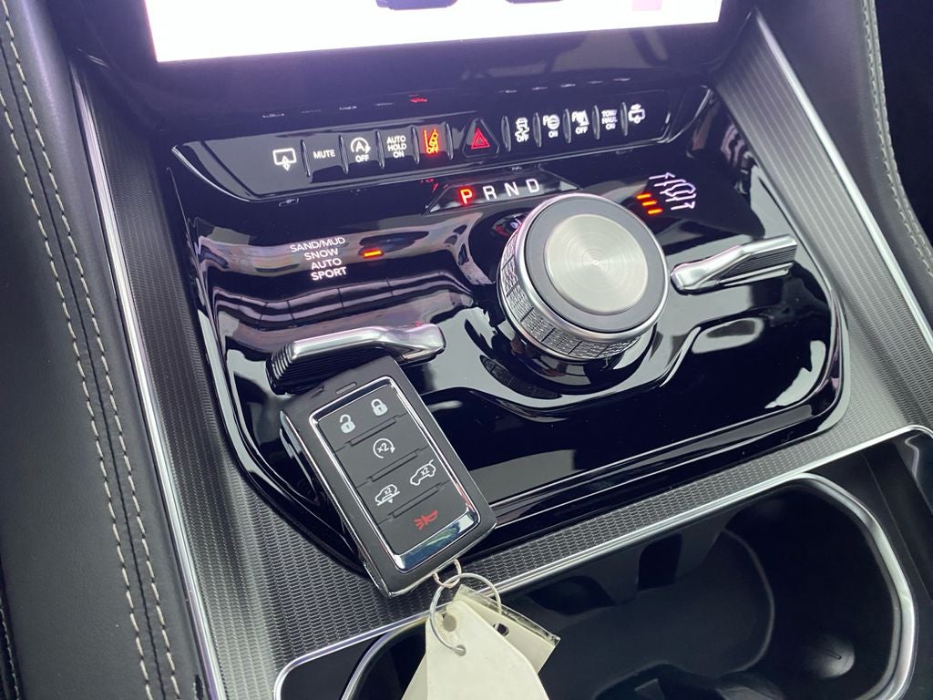 2026 Jeep Grand Wagoneer Summit Obsidian