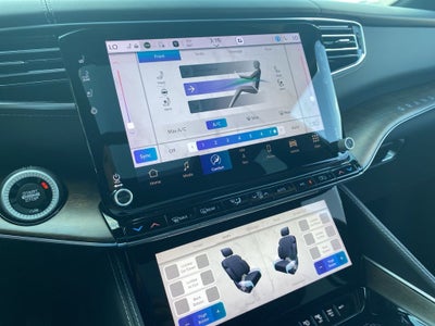 2022 Jeep Grand Wagoneer Series II