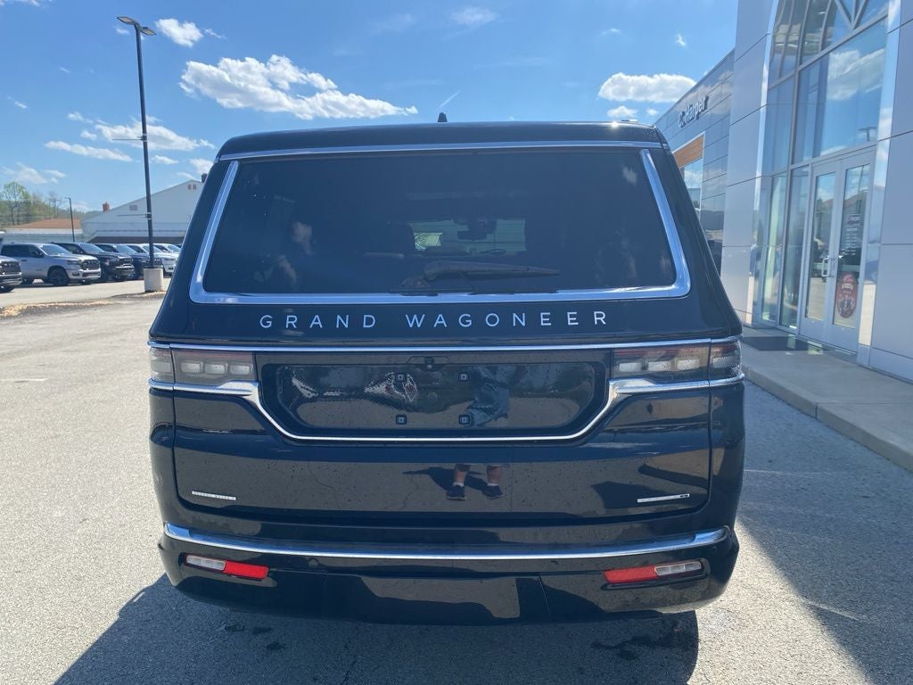 2022 Jeep Grand Wagoneer Series II