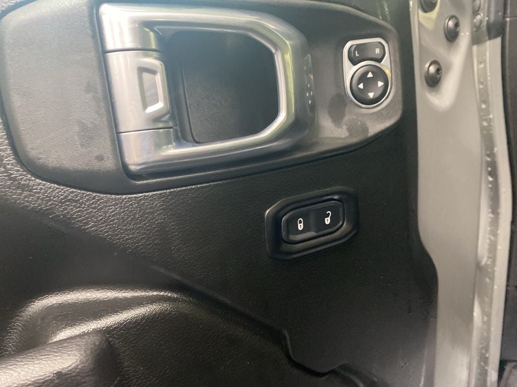 2022 Jeep Gladiator Willys 4x4