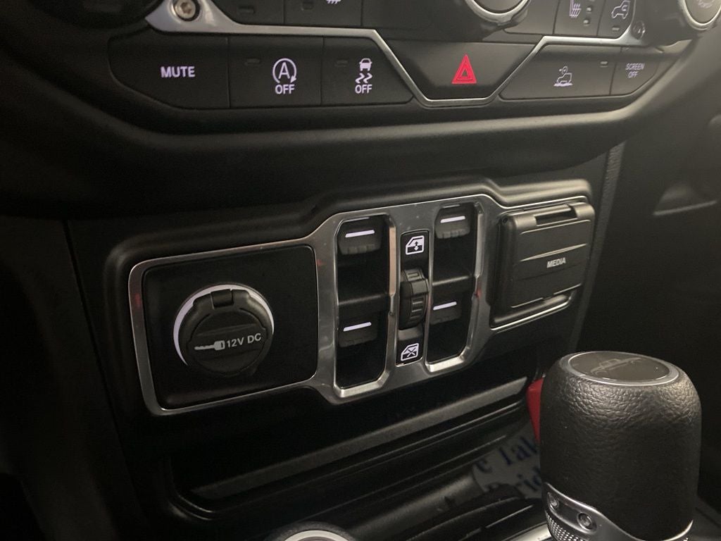 2022 Jeep Gladiator Willys 4x4