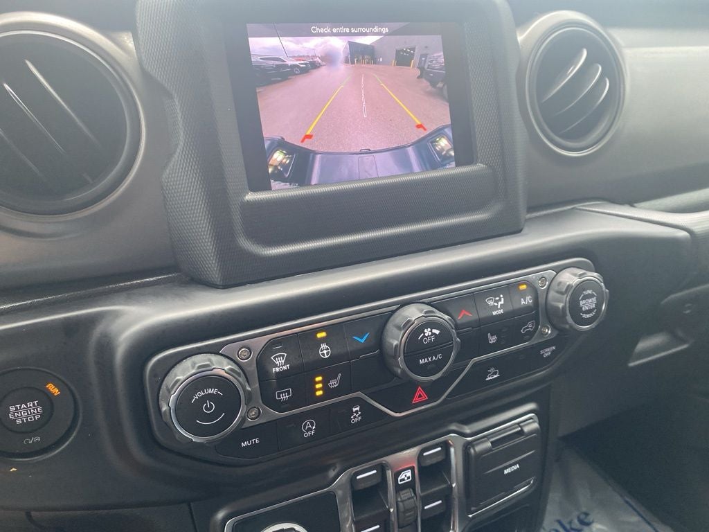 2022 Jeep Gladiator Willys 4x4