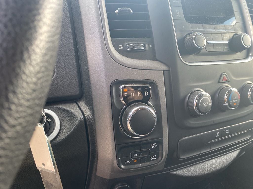 2017 RAM 1500 Express Quad Cab 4x4 6'4' Box