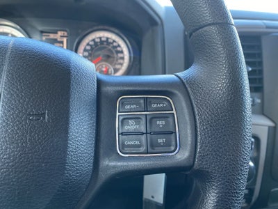 2017 RAM 1500 Express Quad Cab 4x4 6'4' Box