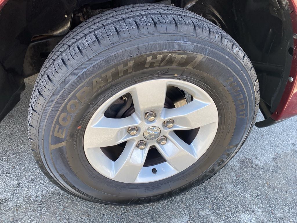 2017 RAM 1500 Express Quad Cab 4x4 6'4' Box