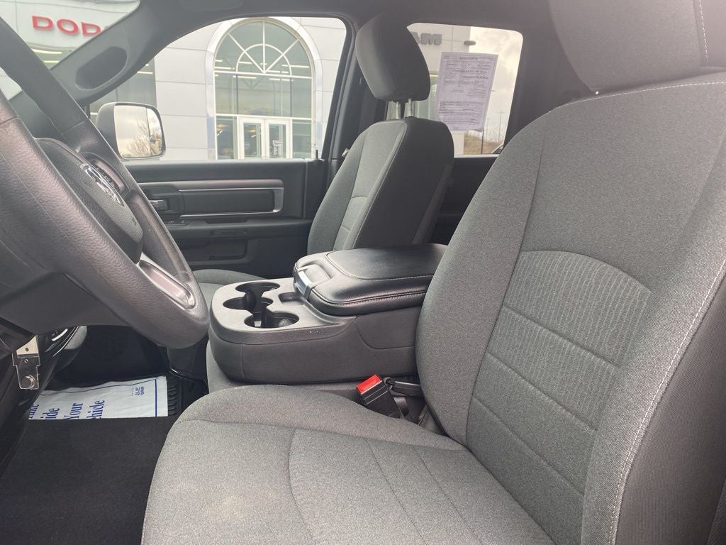 2021 RAM 1500 Classic Warlock Quad Cab 4x4 6'4' Box