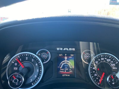 2021 RAM 1500 Big Horn Quad Cab 4x4 6'4' Box